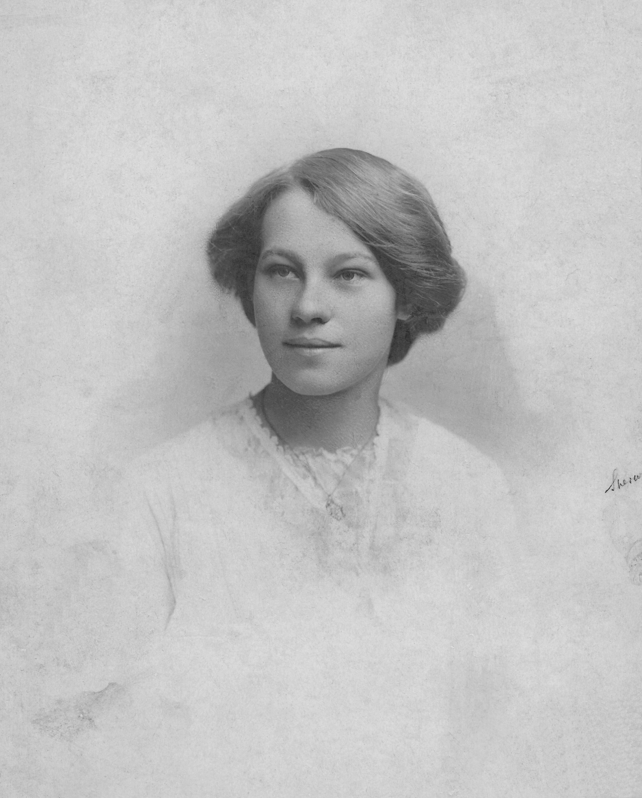 Muriel (Baby) Knowles
